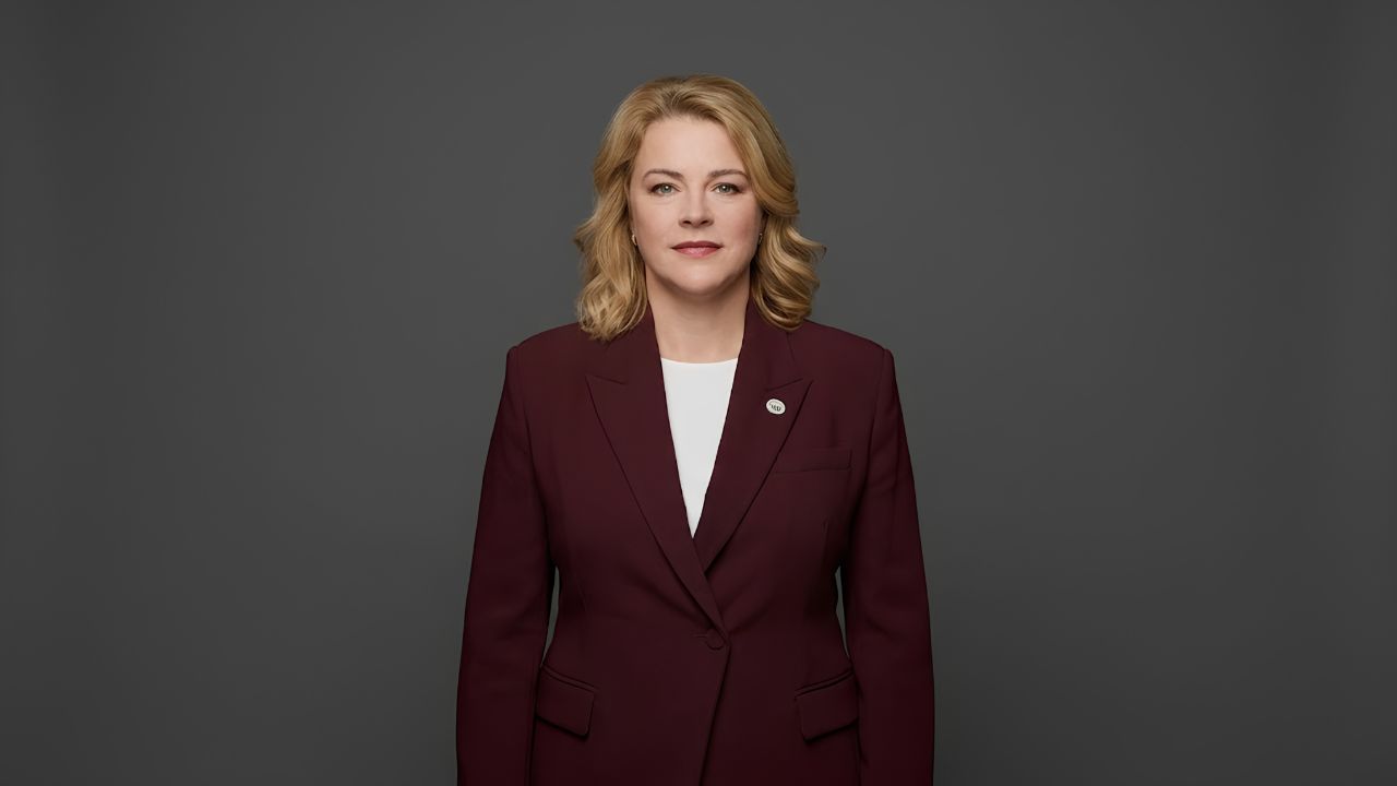 Evika Siliņa age and biography — Prime Minister of Latvia