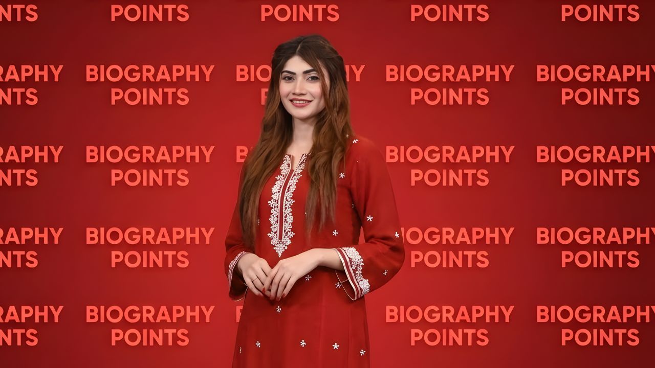 Syeda Dania Shah Pakistani model born in 2004 with details about her age, date of birth, and biography