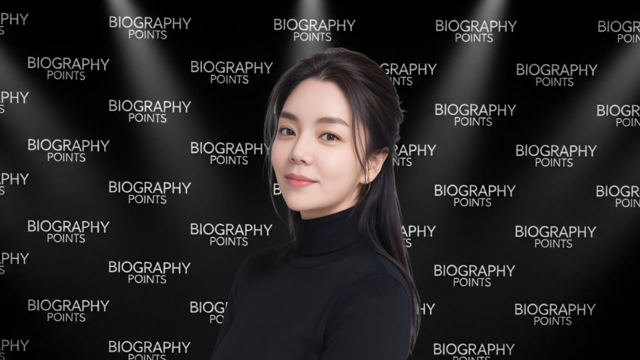 Lee Se-mi 이세미 South Korean actress portrait known for K-drama roles