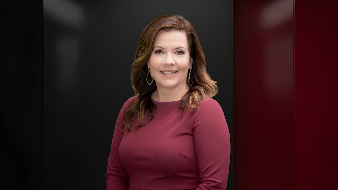 Mollie Hemingway, Fox News contributor, pictured — subject of stroke rumors, net worth discussion, and weight gain search interest