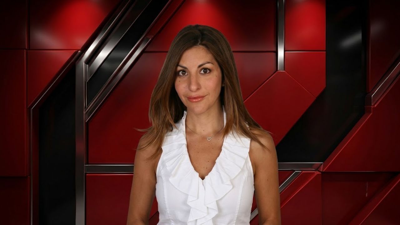 Noelle Watters former Fox News host and fashion stylist for iMag Style