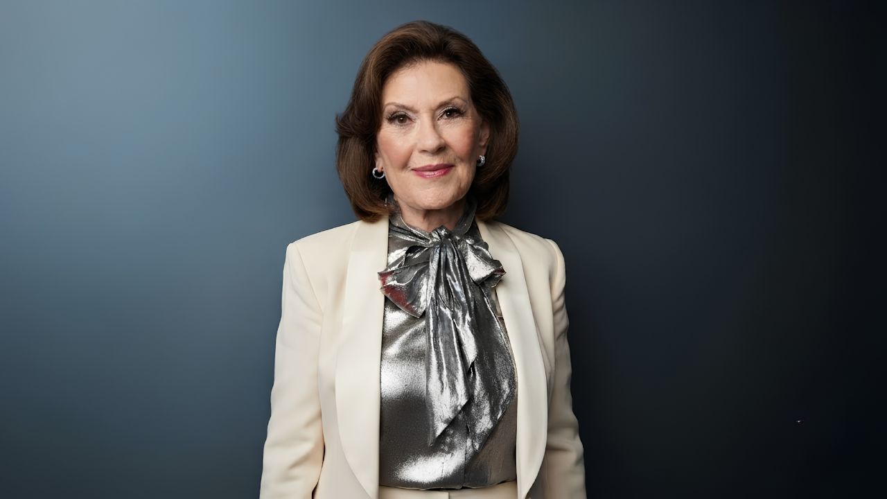 Kelly Bishop age 82 actress known for Gilmore Girls and Dirty Dancing