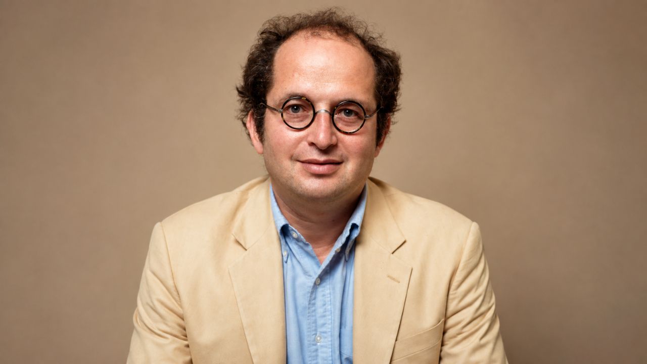 François Olivennes net worth and career — French obstetrician and IVF specialist