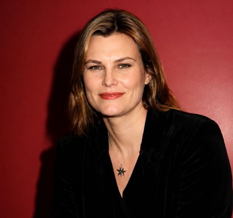 Kelly Dale Anderson net worth and biography — daughter of Joni Mitchell