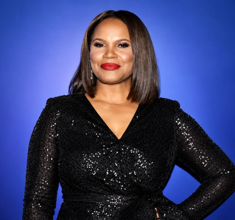 Biography Points – Famous People Biographies & History 19 Laura Coates net worth — CNN anchor and chief legal analyst at desk