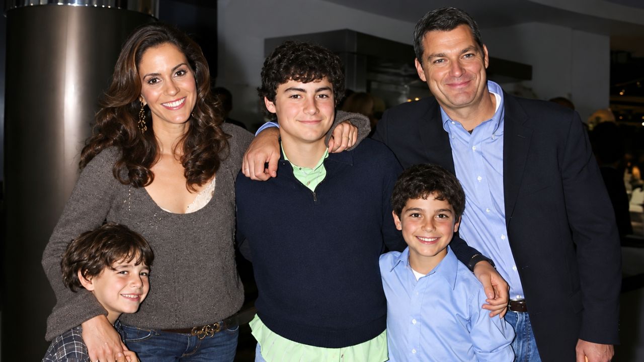 Oliver Jordan Ressler alongside his parents, actress Jami Gertz and billionaire investor Antony Ressler, principal owners of the Atlanta Hawks