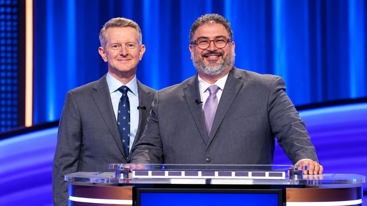 Anthony Cantor Bio: Jeopardy Champion, Historian & Producer - Biography Points 3 Anthony Cantor Canadian Screen Award-winning producer and historian based in Toronto
