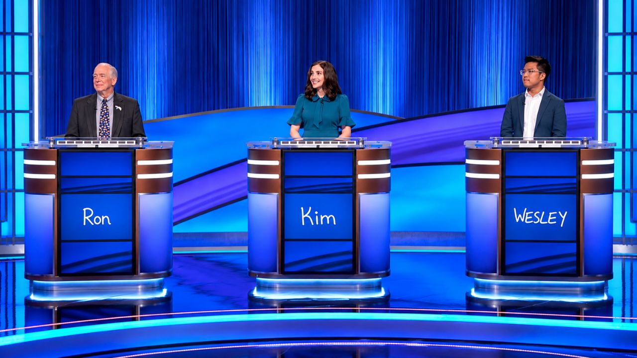 Kim Kalnoki Sacramento pattern designer on Jeopardy Season 43 October 14 2026